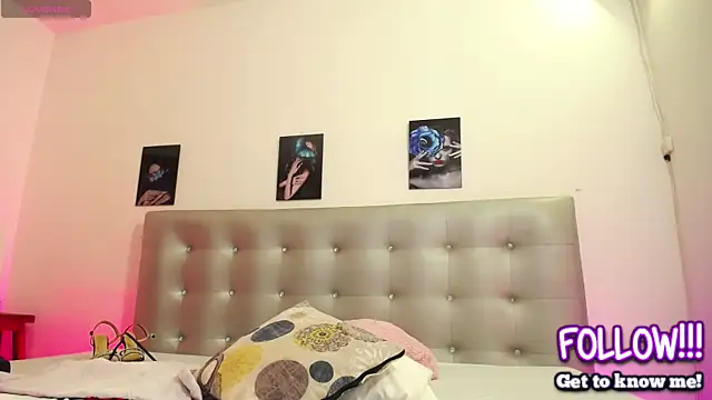 horny-juliette online show from 04-15-26, 02:57