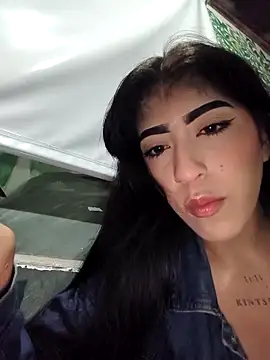 chaymae nah  online show from 04-17-26, 02:36