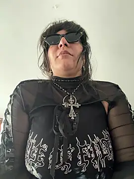 AmberGreyy  online show from 07-12-26, 08:00