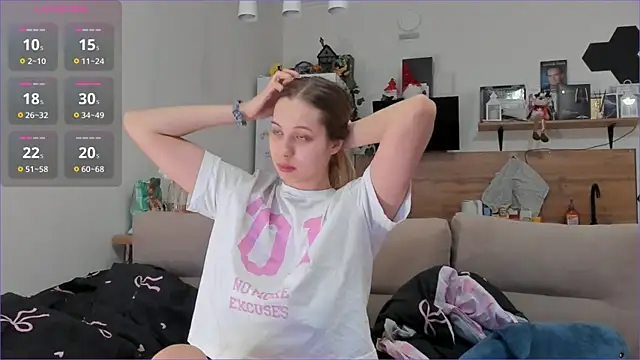 Snapshot of Girl_alone_home chatting on 02-11-26, 03:06 Girl alone home online show from 02-11-26, 03:06