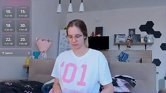 Snapshot of Girl_alone_home chatting on 03-16-26, 03:12 Girl alone home online show from 03-16-26, 03:12