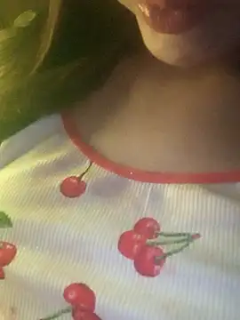Snapshot of youka_tr chatting on 06-25-26, 12:54 youka tr online show from 06-25-26, 12:54