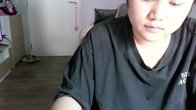 Snapshot of iamMalixxx chatting on 05-28-26, 06:10 iamMalixxx online show from 05-28-26, 06:10