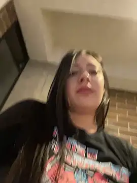 Latina vanessa online show from 04-10-26, 01:00