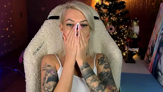 tykioty Miley online show from 01-15-26, 12:21