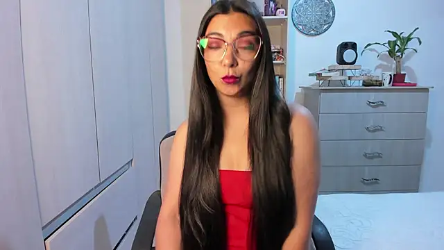 Karla hernandez  online show from 06-24-26, 10:36