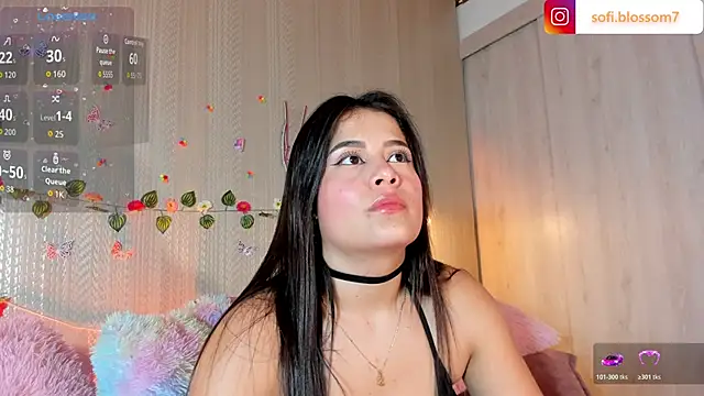 Snapshot of Sofi_Blossom chatting on 06-30-26, 07:59 Sofi Blossom online show from 06-30-26, 07:59