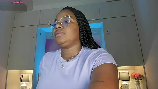tamaraa smiith online show from 05-27-26, 07:55