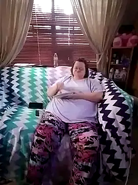 Bayou Woman68 online show from 06-20-26, 06:54