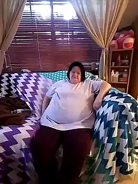 Bayou Woman68 online show from 07-07-26, 11:53