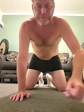 jimbojimbos555 online show from 07-04-26, 10:38