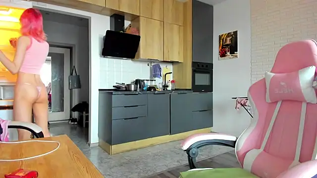  Alice Kitty online show from 04-11-26, 11:36