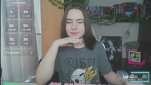 Aurora workerr online show from 03-11-26, 03:45