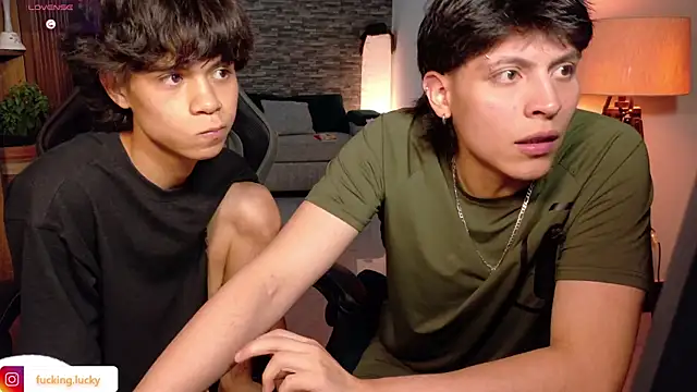 MyLatinHotBoys online show from 04-24-26, 11:07