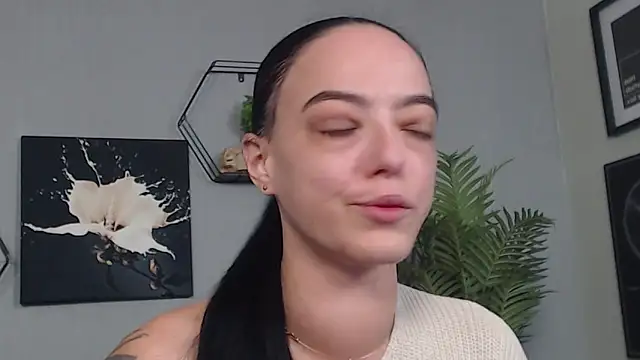 IzabelllNoir online show from 01-16-26, 11:58