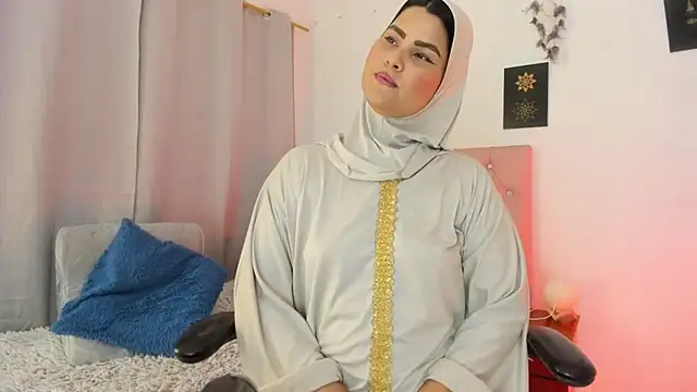 AishaAmin  online show from 06-27-26, 12:22