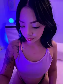 Sara LipsX online show from 01-18-26, 10:24