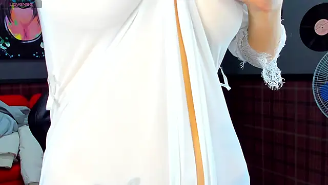 Angel Sapphire  online show from 12-07-24, 08:22