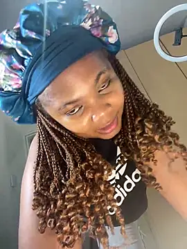 Bootyfulbarbiie online show from 03-08-25, 08:22