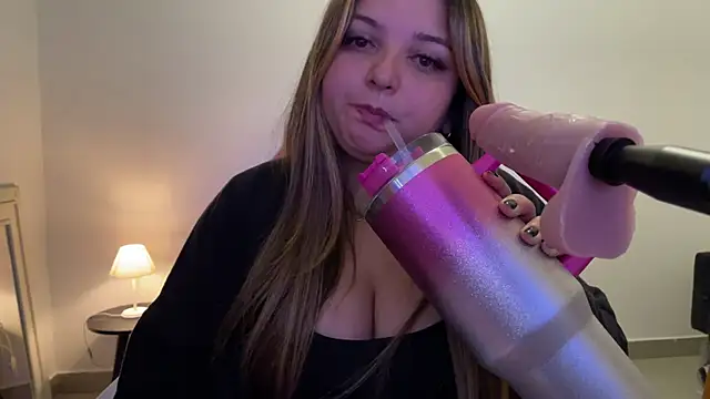 SweetPaige  online show from 05-02-26, 11:10