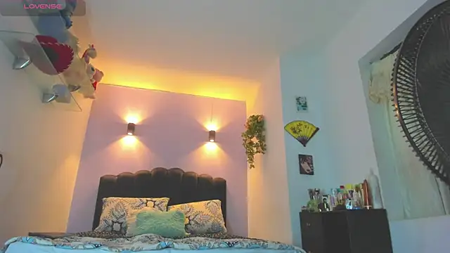 Snapshot of Sofia_Clauss_ chatting on 07-03-26, 04:08 Sofia Clauss online show from 07-03-26, 04:08