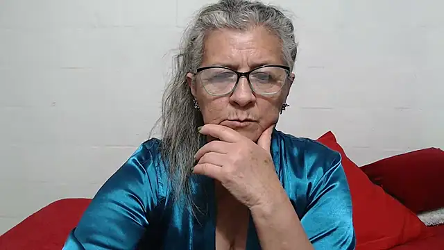 Snapshot of candy_mature_ chatting on 10-13-25, 10:32 candy mature online show from 10-13-25, 10:32