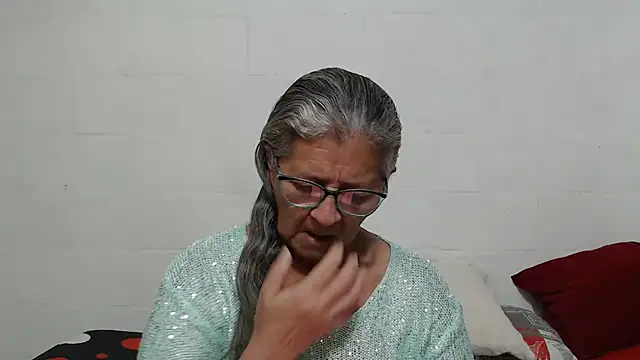 Snapshot of candy_mature_ chatting on 11-30-25, 12:20 candy mature online show from 11-30-25, 12:20