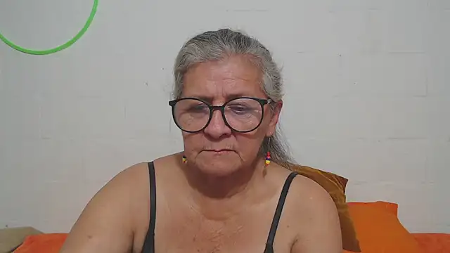 Snapshot of candy_mature_ chatting on 01-06-26, 10:45 candy mature online show from 01-06-26, 10:45
