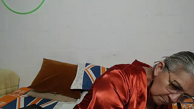 Snapshot of candy_mature_ chatting on 02-25-26, 10:30 candy mature online show from 02-25-26, 10:30