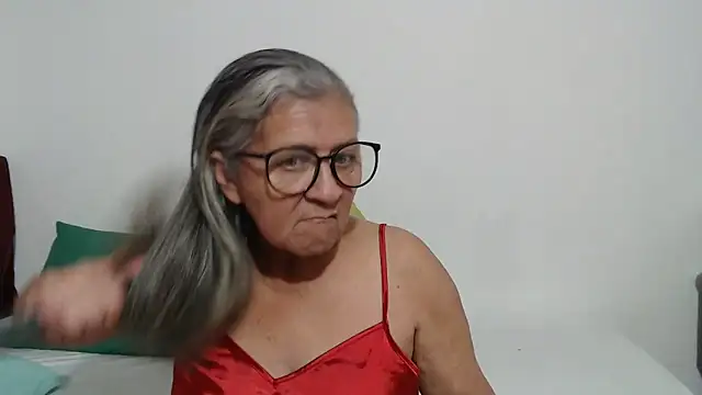 Snapshot of candy_mature_ chatting on 04-06-26, 12:41 candy mature online show from 04-06-26, 12:41