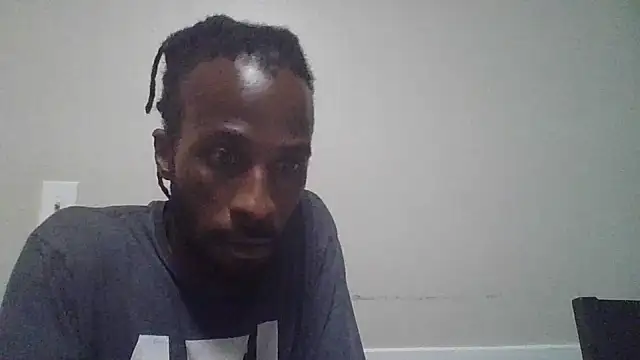 Snapshot of razzynolight chatting on 06-24-26, 02:10 razzynolight online show from 06-24-26, 02:10