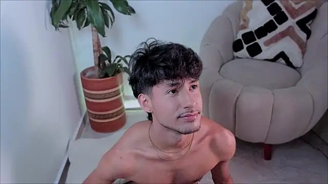 dimitri targaryen online show from 03-19-25, 02:48