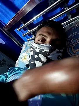 model yesx online show from 01-11-26, 03:50