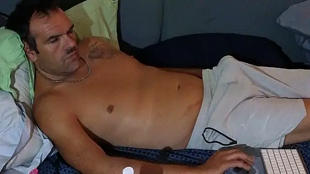 badboybrad11 online show from 04-13-26, 09:31