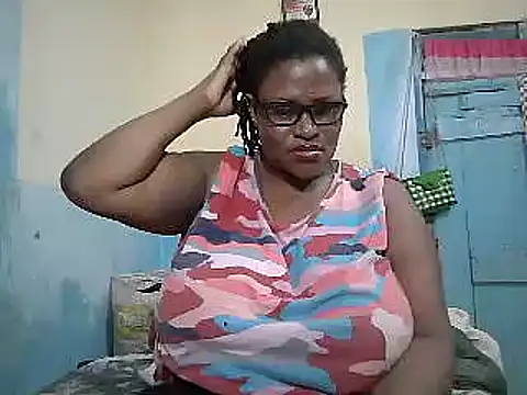 Snapshot of sexy_bigboobss chatting on 03-17-26, 08:23 sexy bigboobss online show from 03-17-26, 08:23