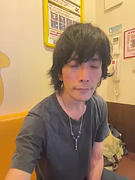 Snapshot of Katakuriko-Denpun chatting on 05-19-26, 10:21 Katakuriko-Denpun online show from 05-19-26, 10:21