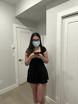 jAsMinE678 online show from 04-17-26, 06:44