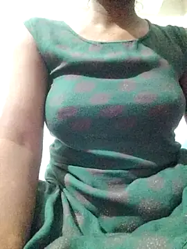 rituporna2004 online show from 02-03-26, 02:53