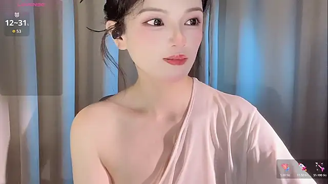 Snapshot of --xixi-- chatting on 04-21-26, 02:45 --xixi-- online show from 04-21-26, 02:45
