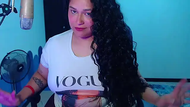 Luciernaga18 online show from 10-08-25, 01:58