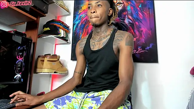 Snapshot of Pantera_black_21 chatting on 02-26-25, 08:48 Pantera black 21 online show from 02-26-25, 08:48