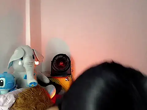 Snapshot of Gorrion__ chatting on 05-26-26, 10:06 Gorrion online show from 05-26-26, 10:06