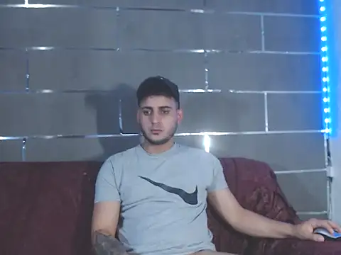 xxxxhotxoxo online show from 05-02-26, 10:31