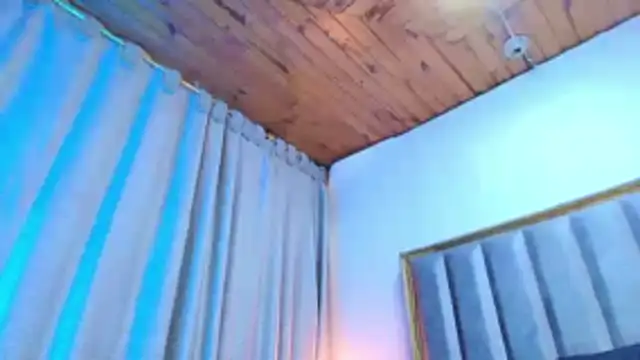 Snapshot of Eda_Bonne chatting on 04-01-26, 11:33 Eda Bonne online show from 04-01-26, 11:33