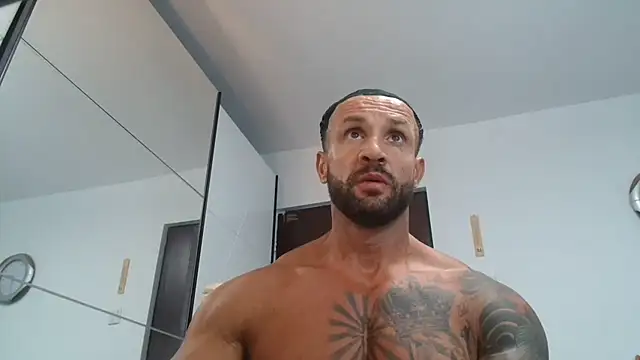 Magnificmuscles89 online show from 07-06-26, 11:40