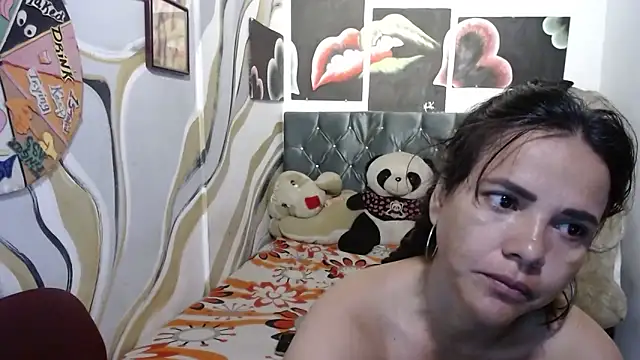 manzanahot9 online show from 02-01-26, 01:31