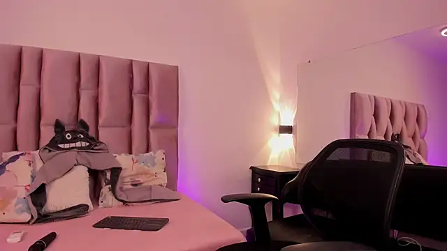 NikyBrookss online show from 03-25-26, 02:34