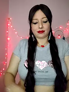 Snapshot of kristal_ktl chatting on 06-06-26, 01:32 kristal ktl online show from 06-06-26, 01:32