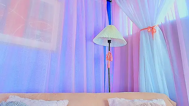 liccy hall online show from 04-26-26, 11:41