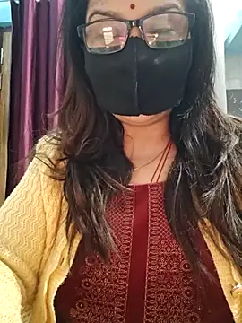 Snapshot of Aishwaryaa_69 chatting on 01-12-26, 10:20 Aishwaryaa 69 online show from 01-12-26, 10:20